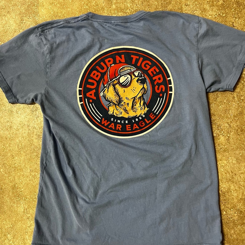 Auburn University Group of 4 Women’s Tshirts - Picture 3 of 10